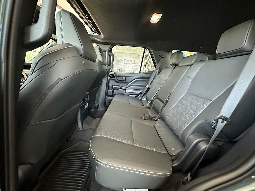 New 2026 Toyota 4Runner TRD Off-Road Premium AWD/4WD image 10