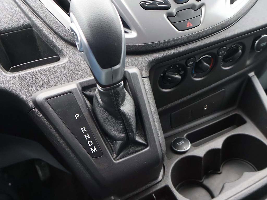 Used 2015 Ford Transit 350 XLT image 30