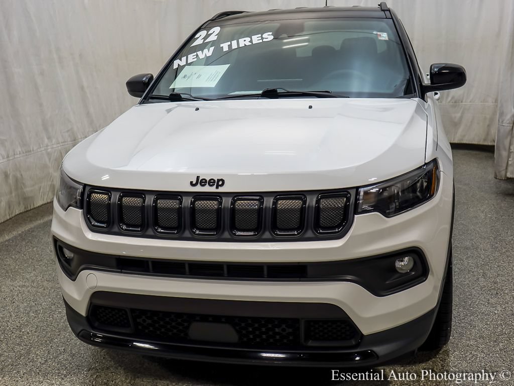 Used 2022 Jeep Compass Latitude FWD image 5