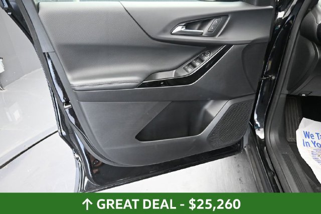 Used 2025 Chevrolet Equinox LT AWD/4WD image 18