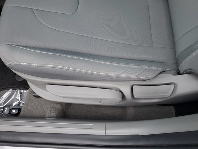 Certified 2023 Hyundai Elantra SEL FWD image 17