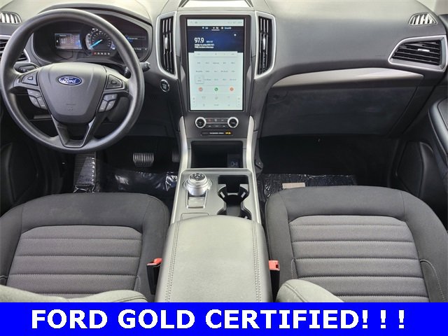 Used 2024 Ford Edge SE w/ Black Appearance Package image 7
