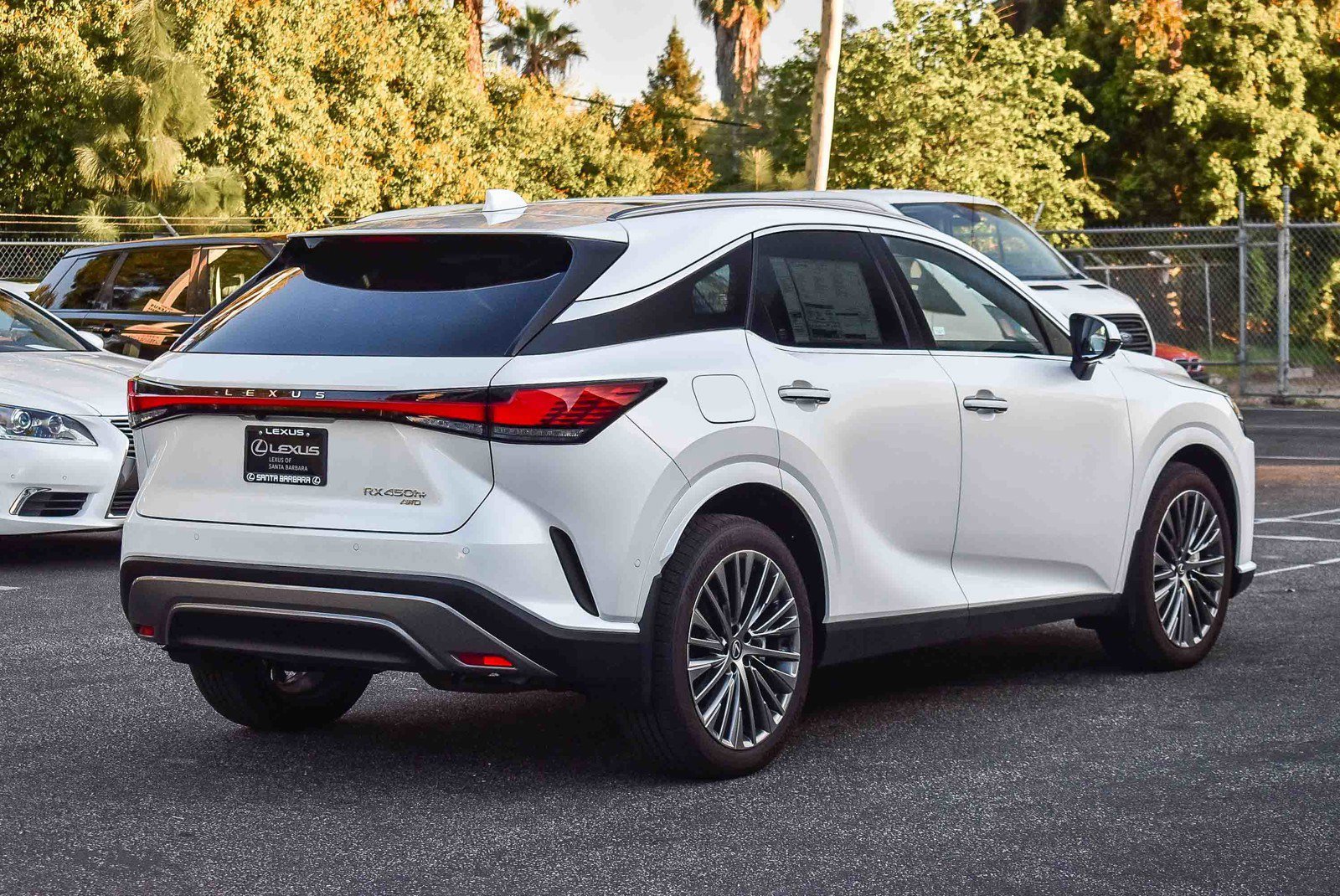 New 2026 Lexus RX 450h AWD image 6