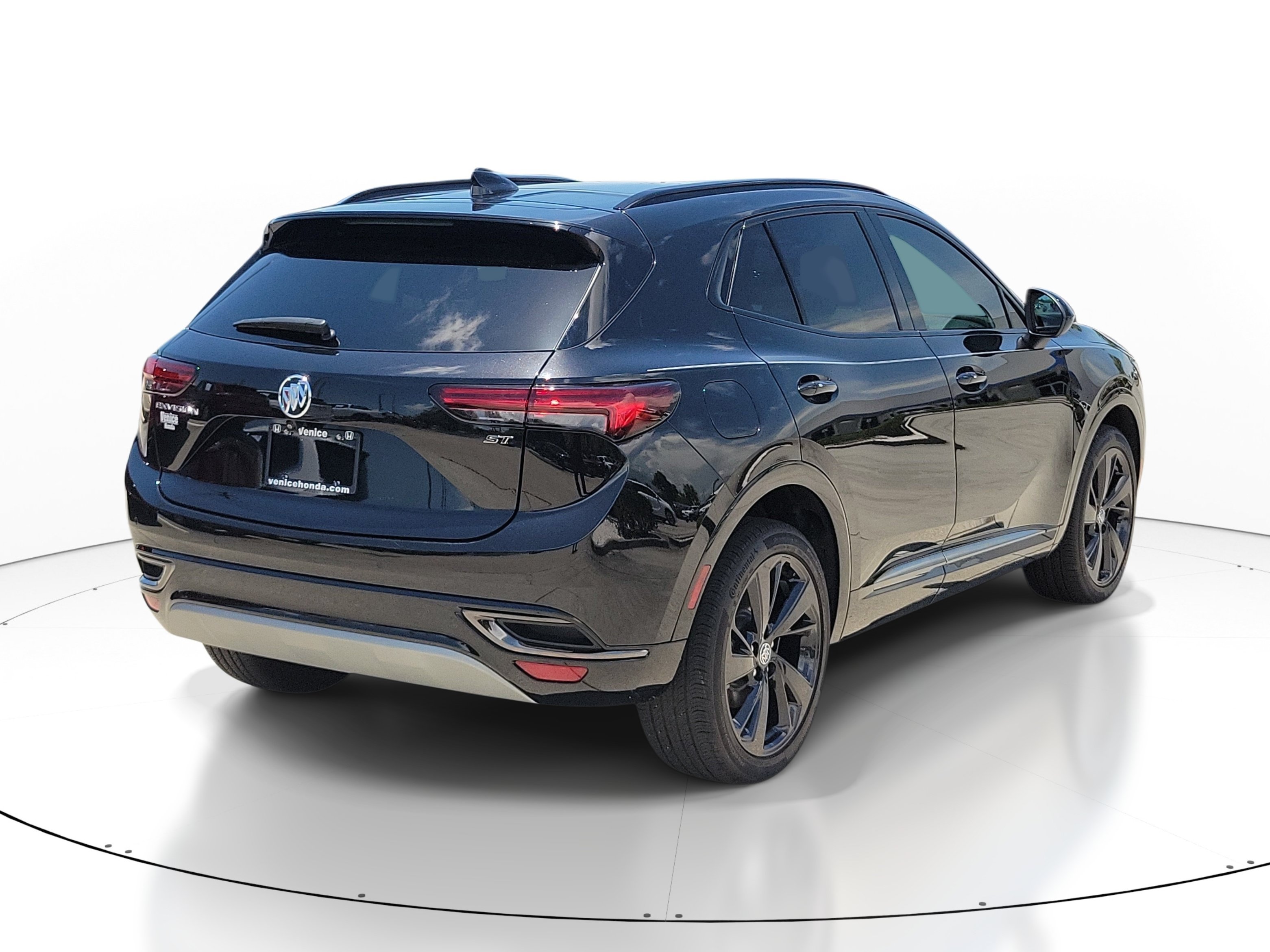 Used 2023 Buick Envision Essence w/ Technology Package I FWD image 6