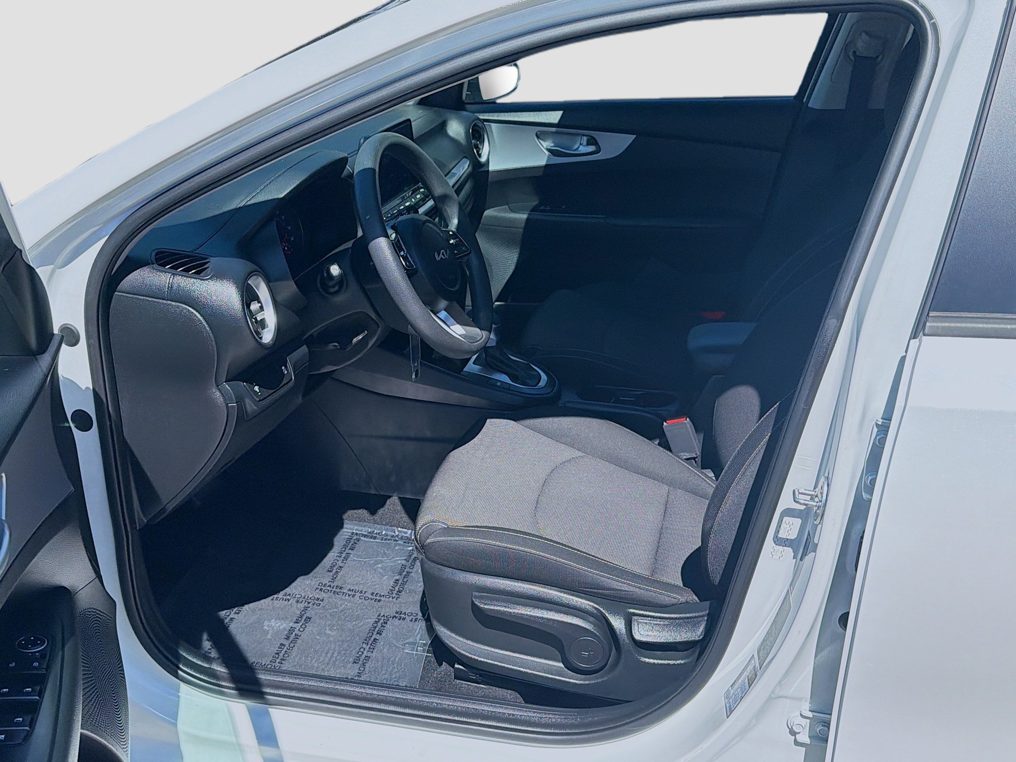 Used 2023 Kia Forte LXS FWD image 19