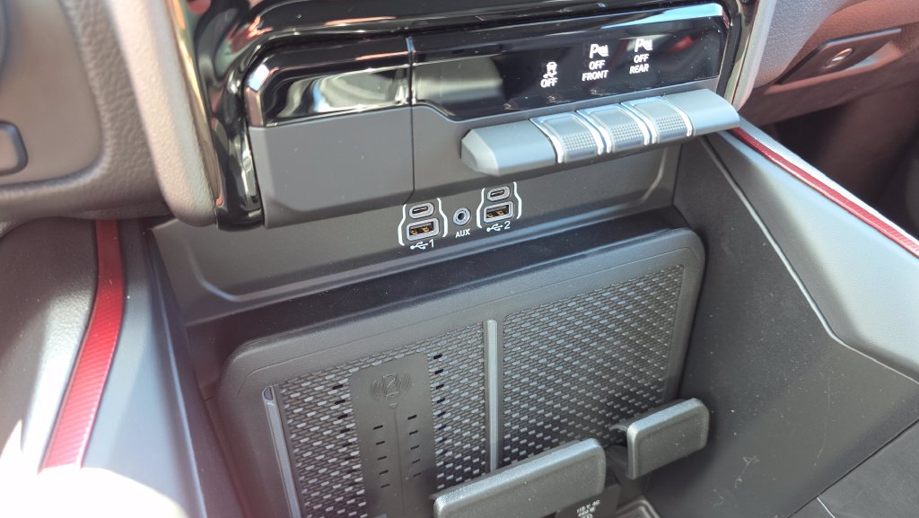 New 2026 RAM 1500 Rebel w/ Bed Utility Group AWD/4WD image 36