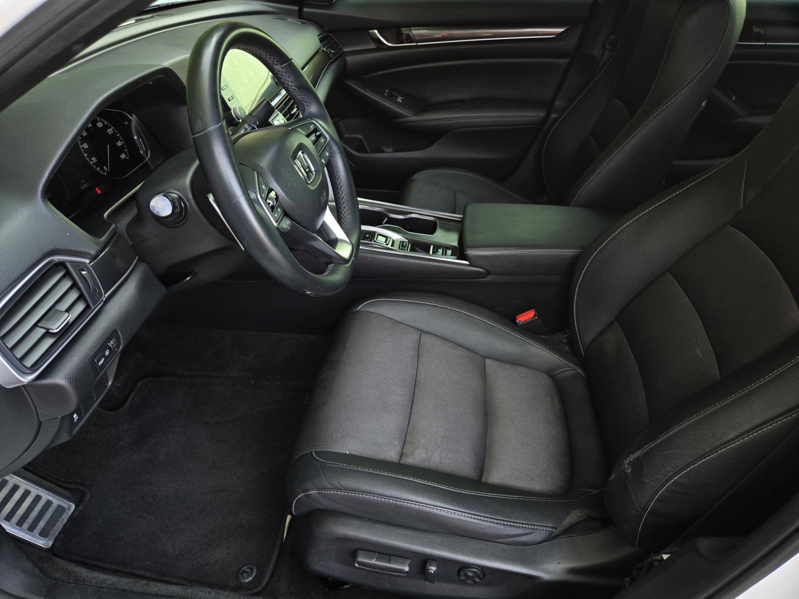 Used 2019 Honda Accord Sport image 25