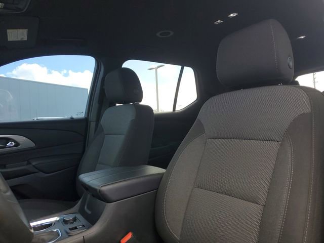 Used 2023 Chevrolet Traverse LT image 5