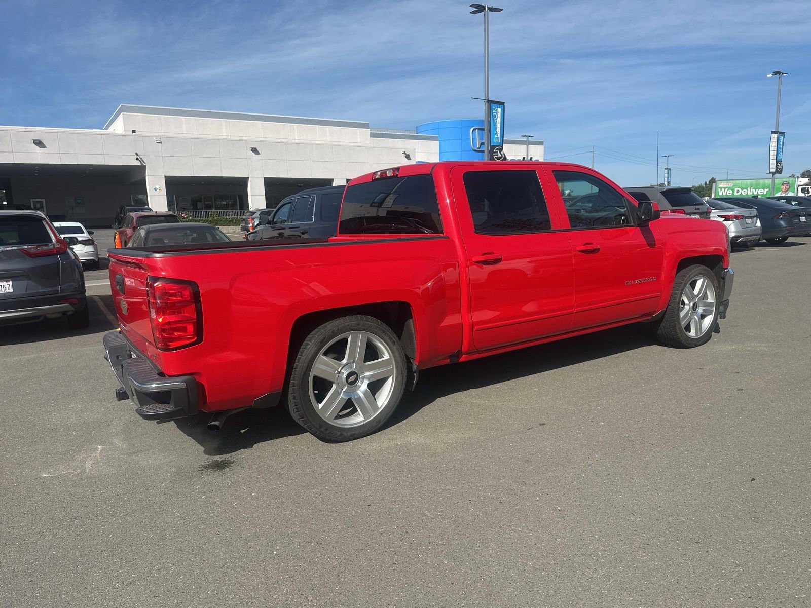Used 2018 Chevrolet Silverado 1500 LT w/ All Star Edition image 3
