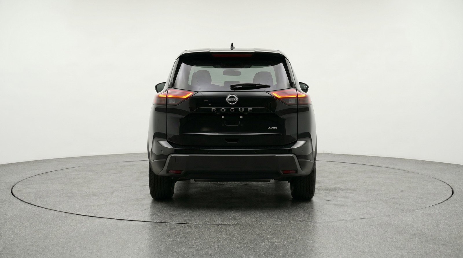 Used 2025 Nissan Rogue SV AWD/4WD image 7