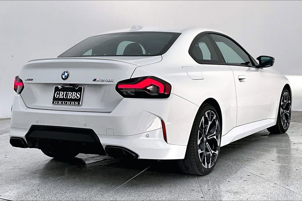 Used 2025 BMW M240i xDrive Coupe image 15