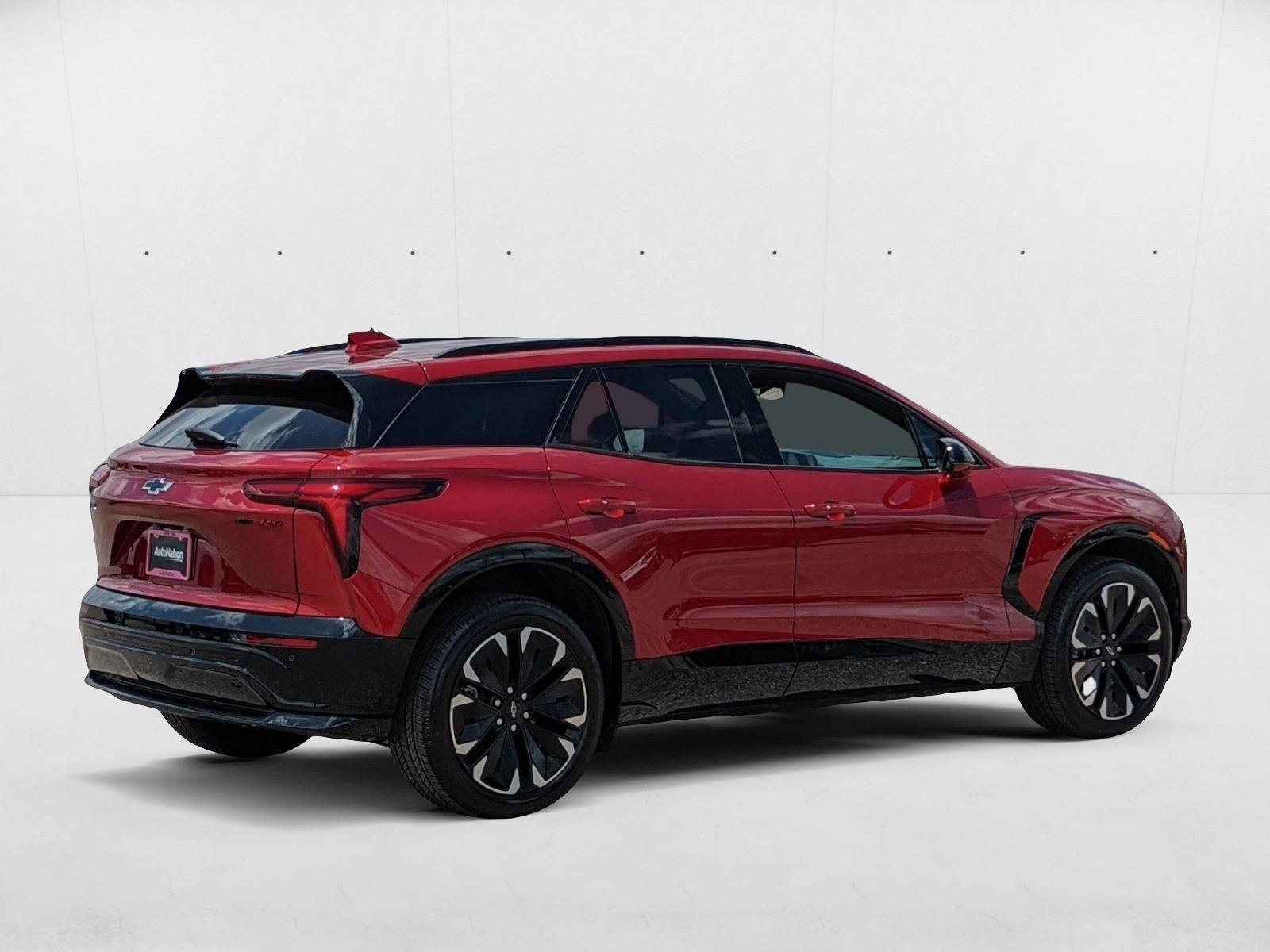 New 2025 Chevrolet Blazer EV RS AWD/4WD image 2