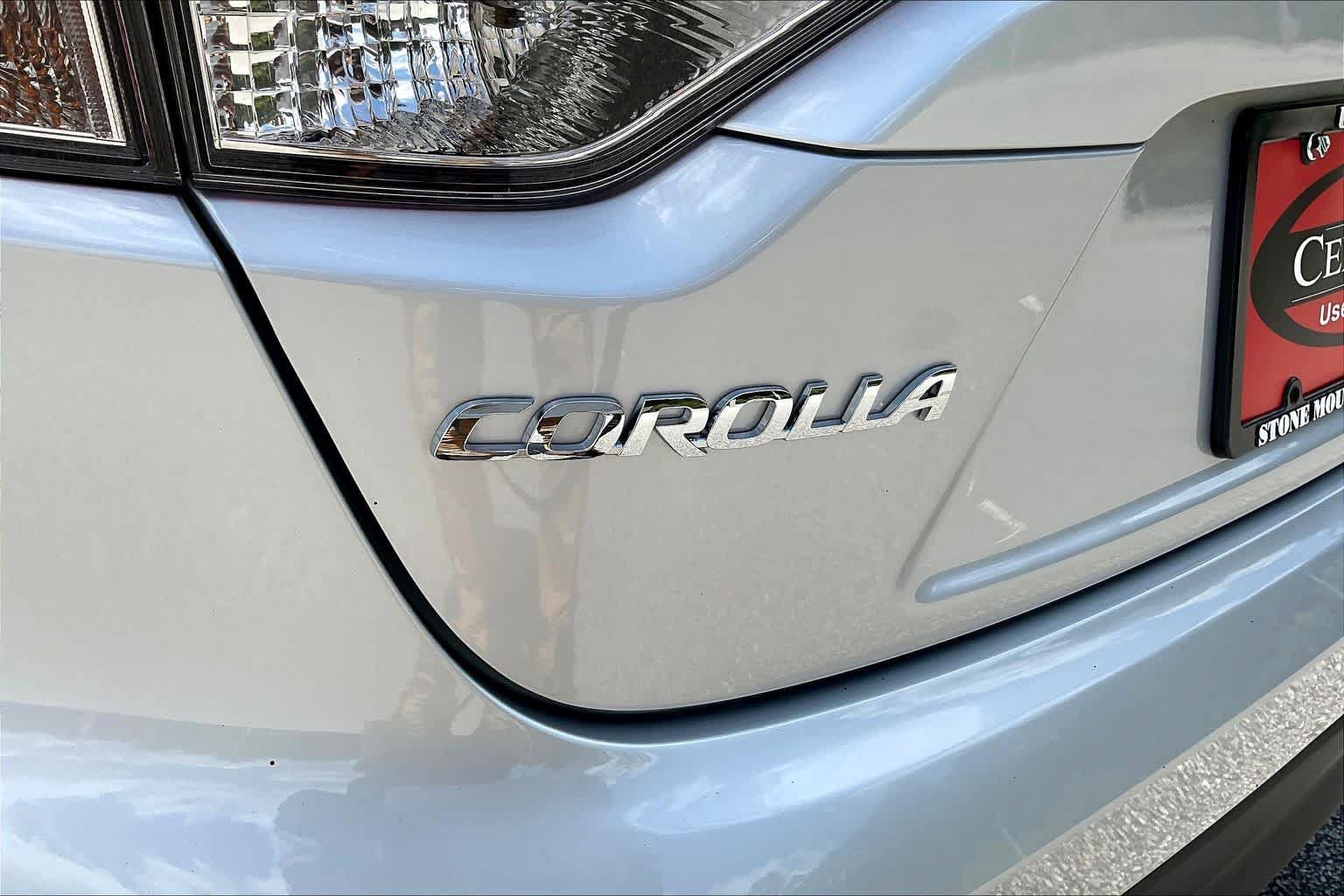 Used 2026 Toyota Corolla LE FWD image 10