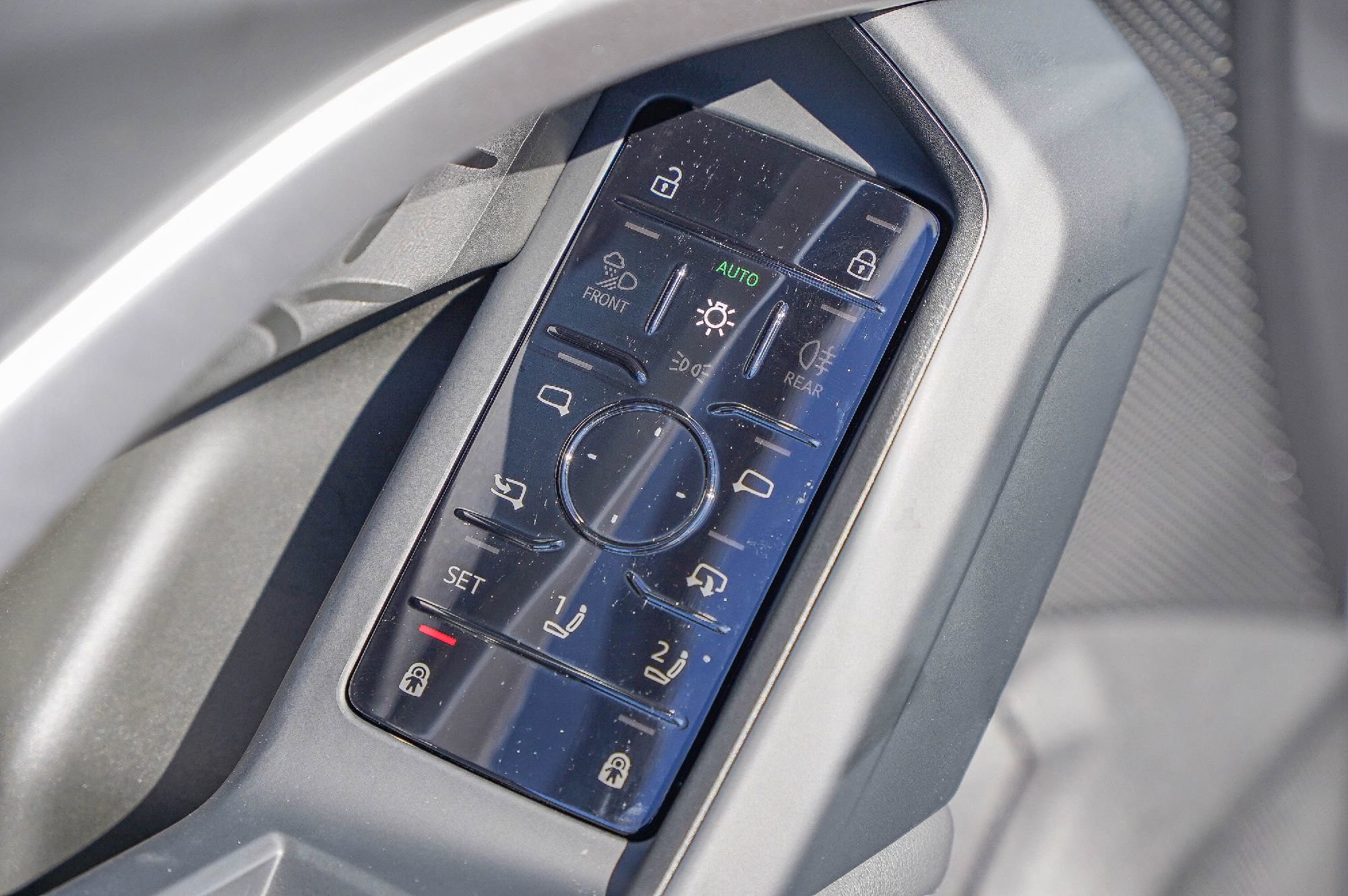 New 2025 Audi Q5 Premium image 17