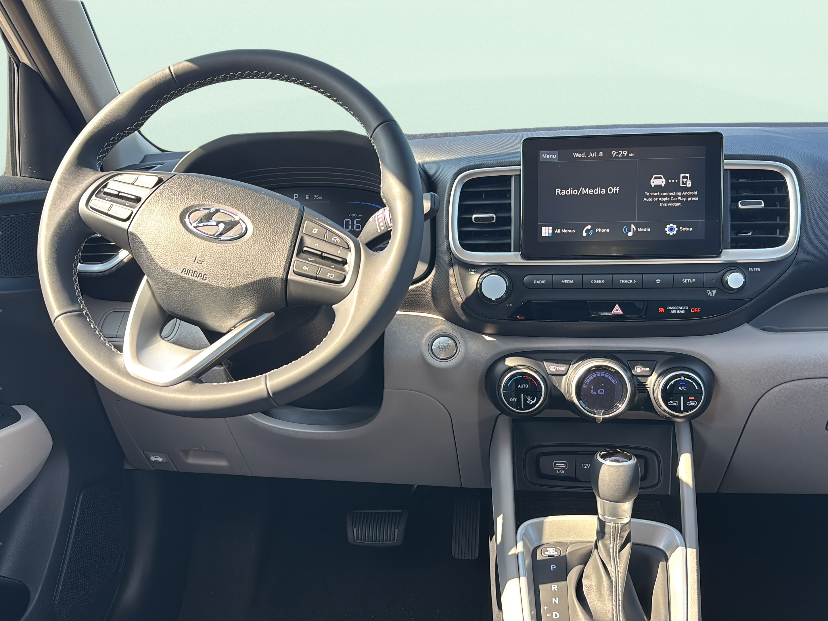 New 2026 Hyundai Venue SEL FWD image 10