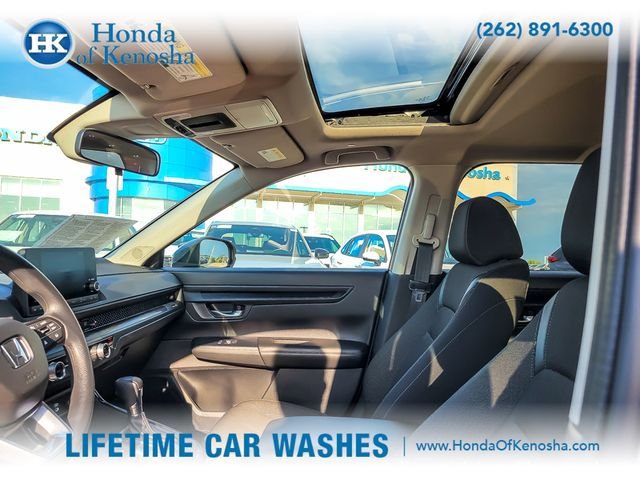 Used 2024 Honda CR-V EX image 11