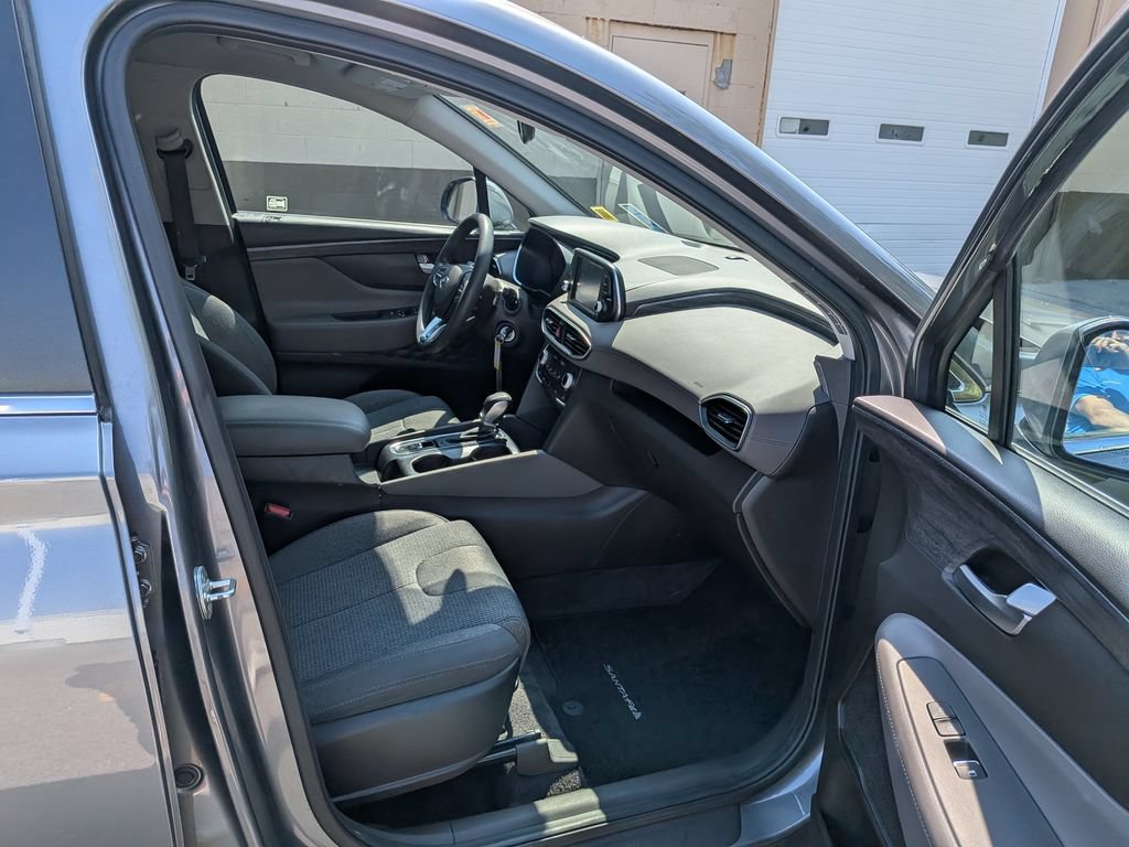 Used 2019 Hyundai Santa Fe SE AWD/4WD image 34