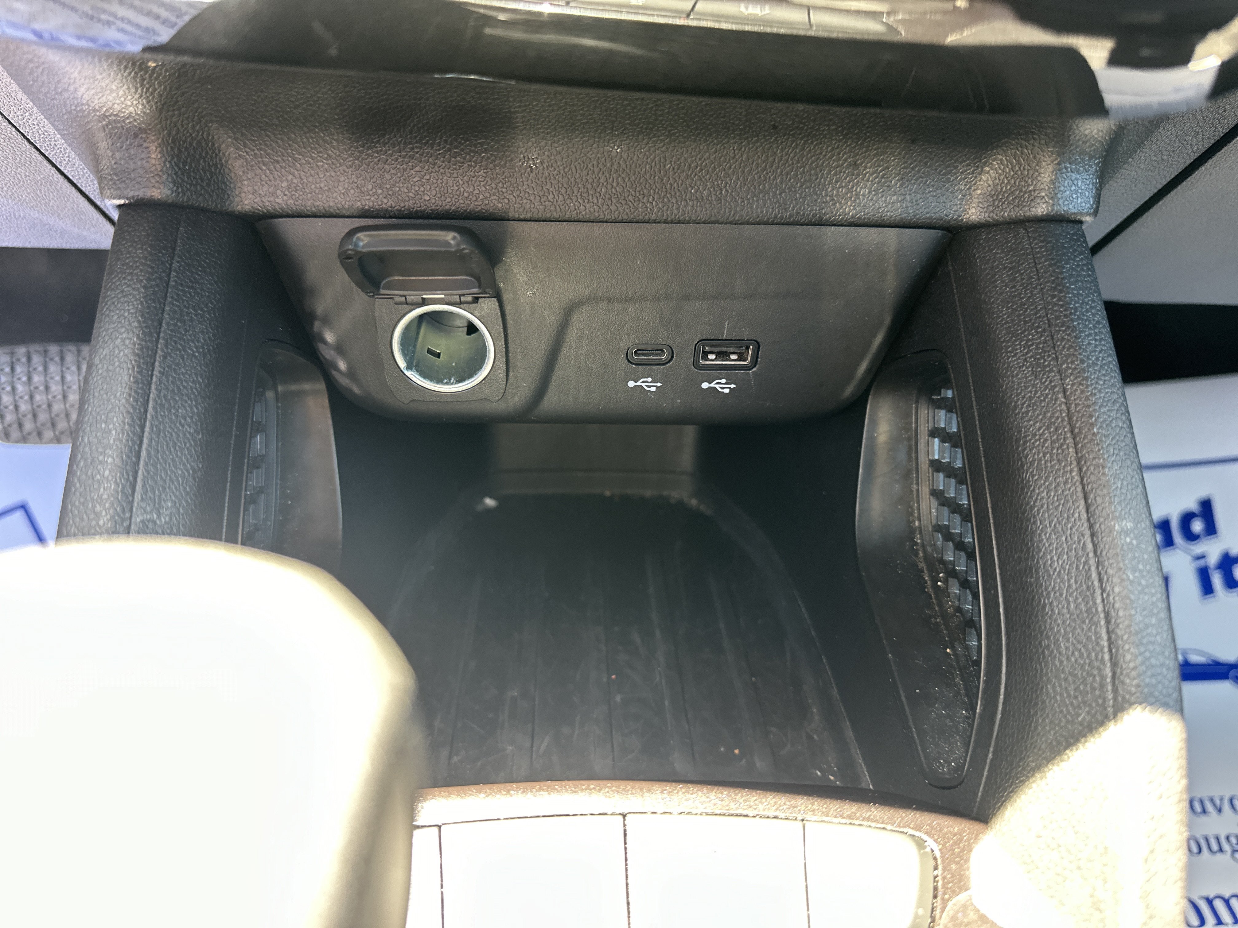 Used 2025 Chevrolet TrailBlazer LT FWD image 19