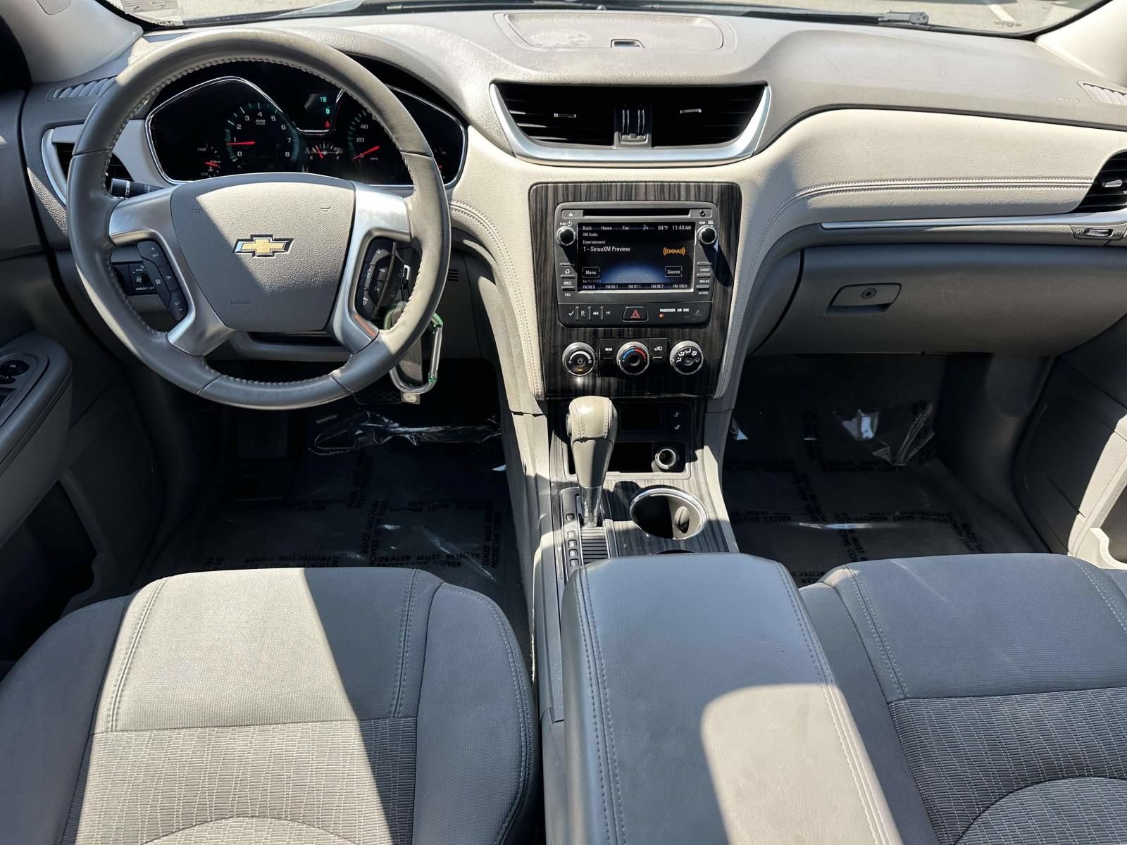 Certified 2014 Chevrolet Traverse LT w/ All-Star Edition FWD image 9