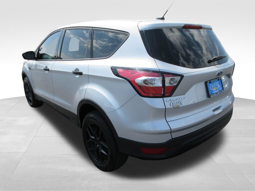 Used 2017 Ford Escape S FWD image 3