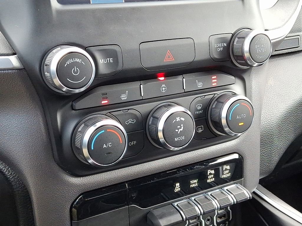 Certified 2022 RAM 1500 Big Horn w/ Night Edition image 16