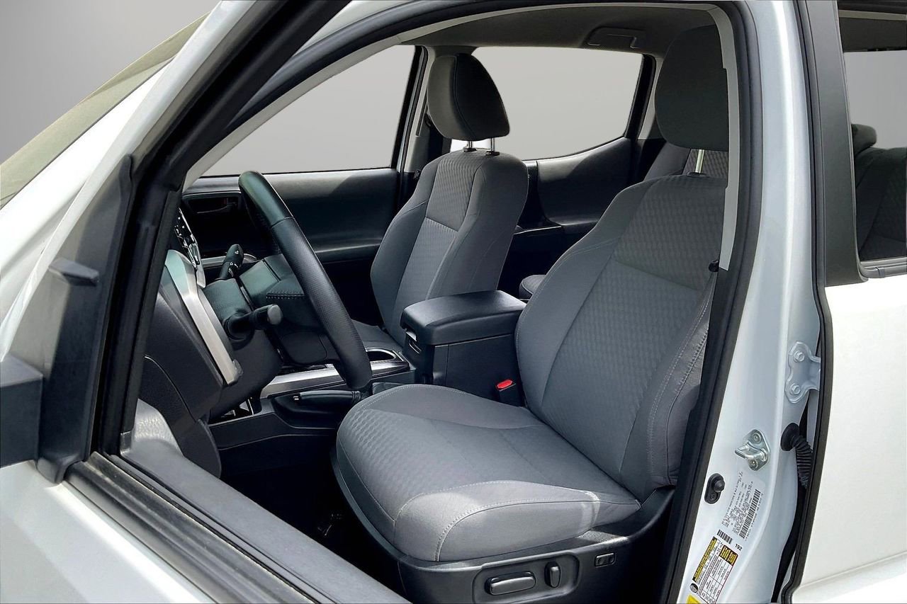 Used 2023 Toyota Tacoma SR5 RWD image 20