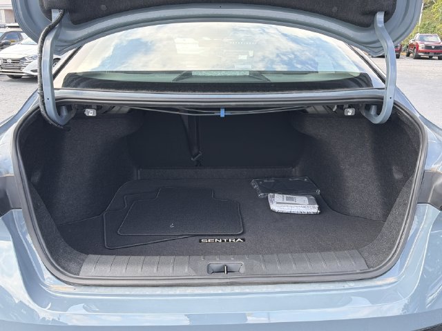 Certified 2026 Nissan Sentra SR w/ SR All Weather Package FWD image 30
