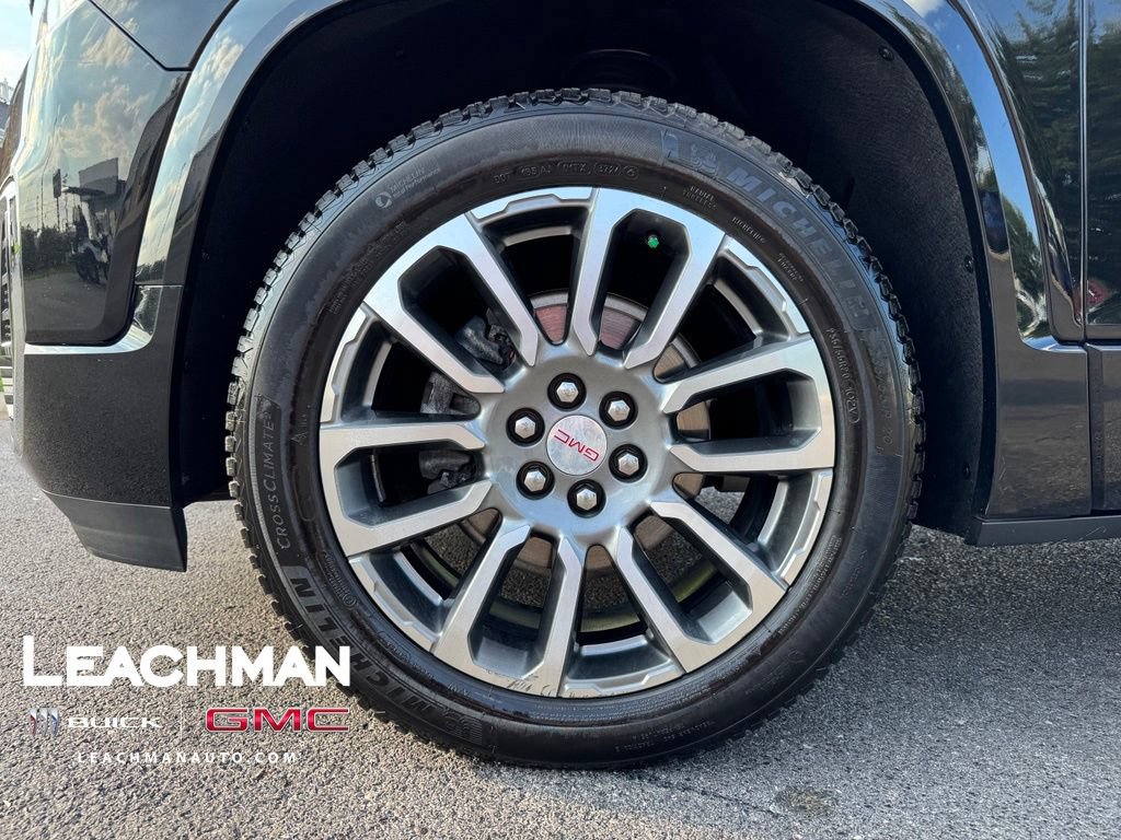 Certified 2021 GMC Acadia Denali w/ Denali Ultimate Package AWD/4WD image 8
