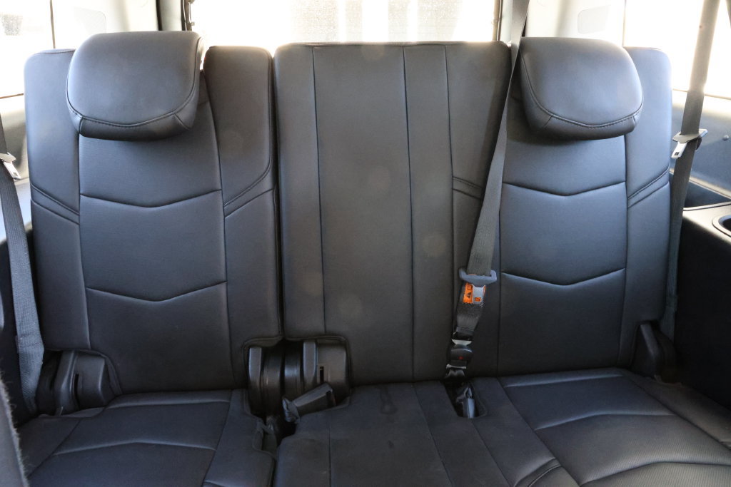 Used 2019 Cadillac Escalade ESV Premium Luxury AWD/4WD image 37
