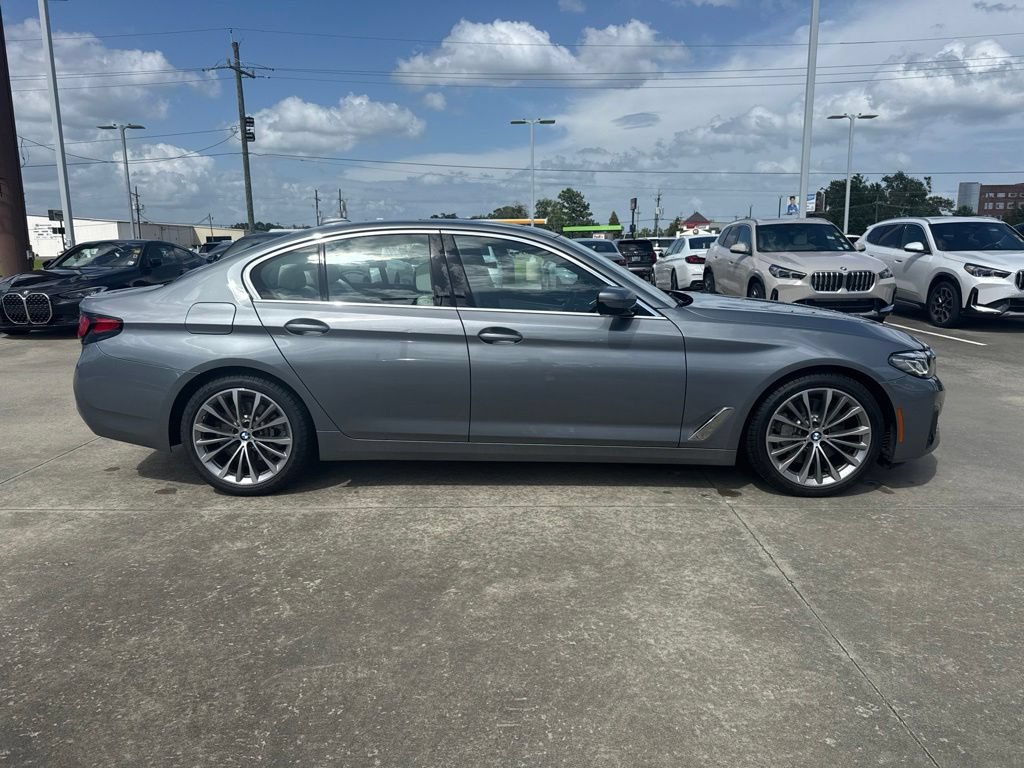 Used 2023 BMW 530i w/ Luxury Seating Package RWD image 6