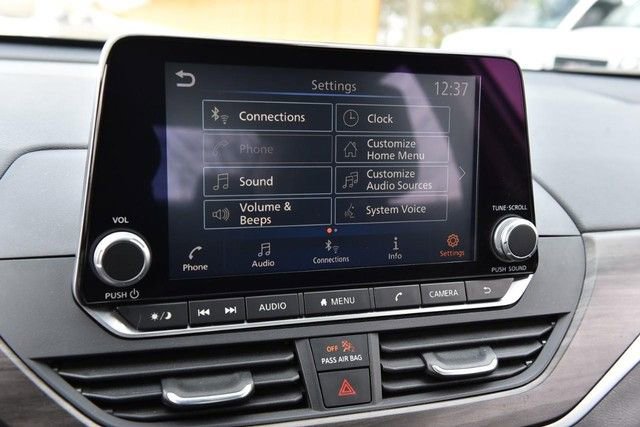 Certified 2025 Nissan Altima 2.5 SV image 14