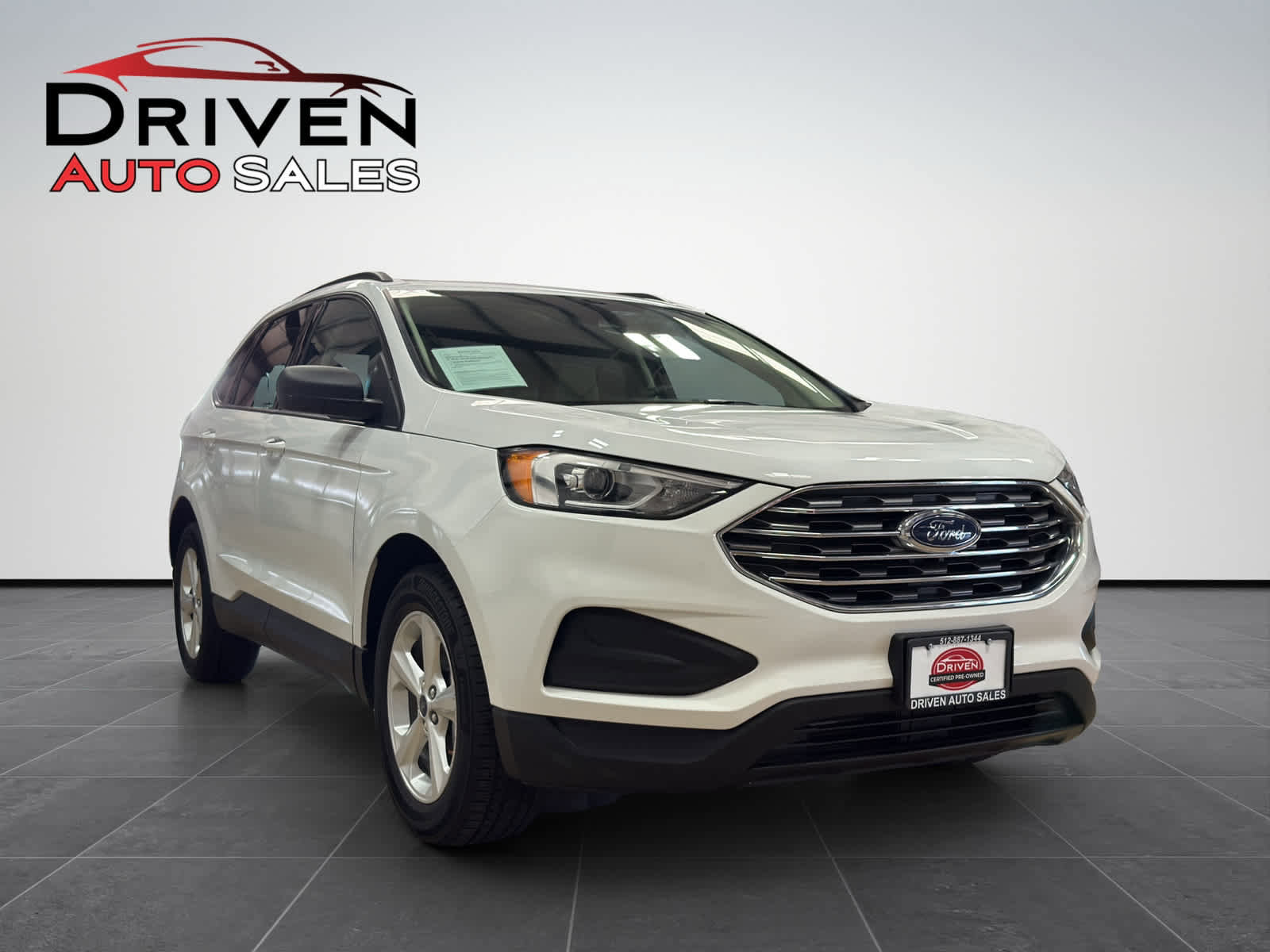 Used 2022 Ford Edge SE w/ Cargo Accessory Package image 6