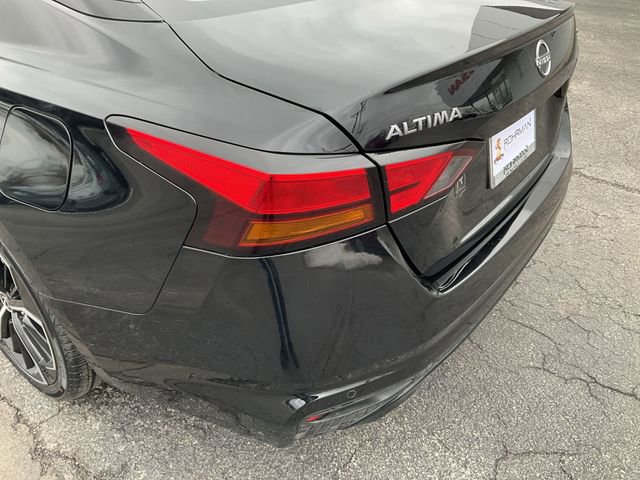 Certified 2025 Nissan Altima 2.5 SR image 30