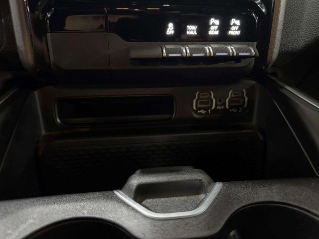 Used 2021 RAM 1500 Big Horn image 32