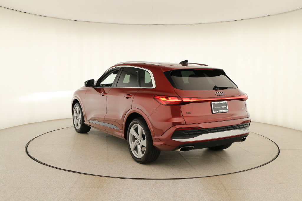 Certified 2025 Audi Q5 Prestige AWD/4WD image 4