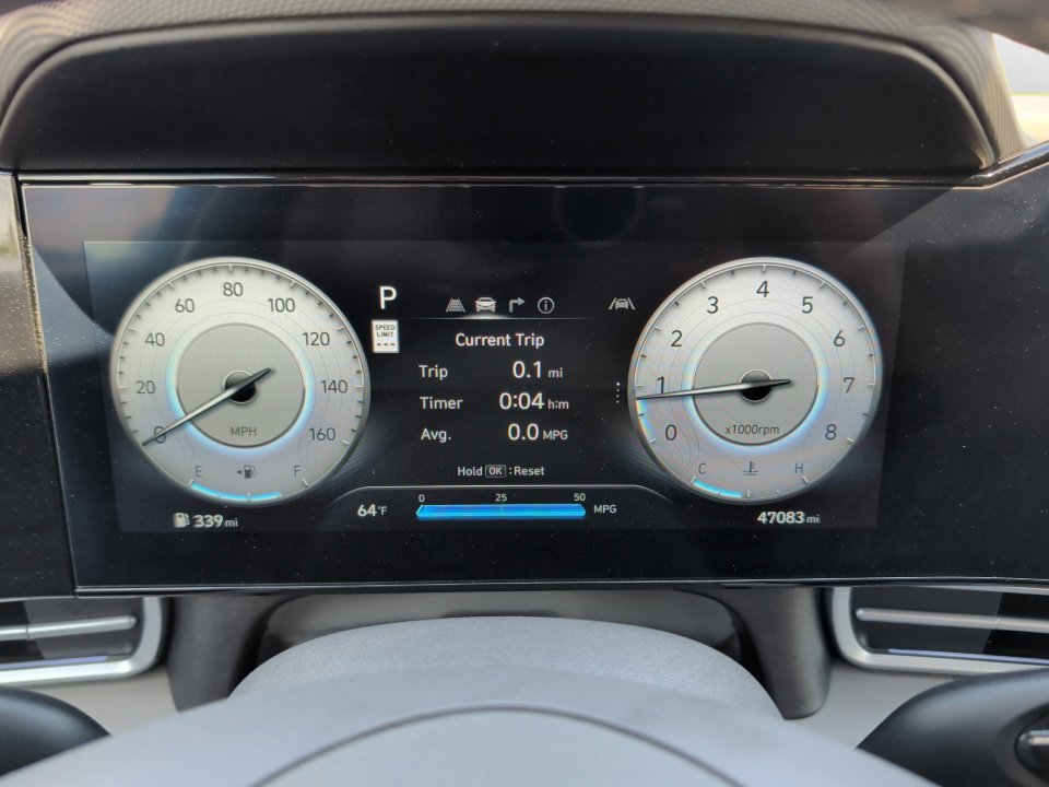 Certified 2024 Hyundai Elantra SEL w/ Convenience Package FWD image 11