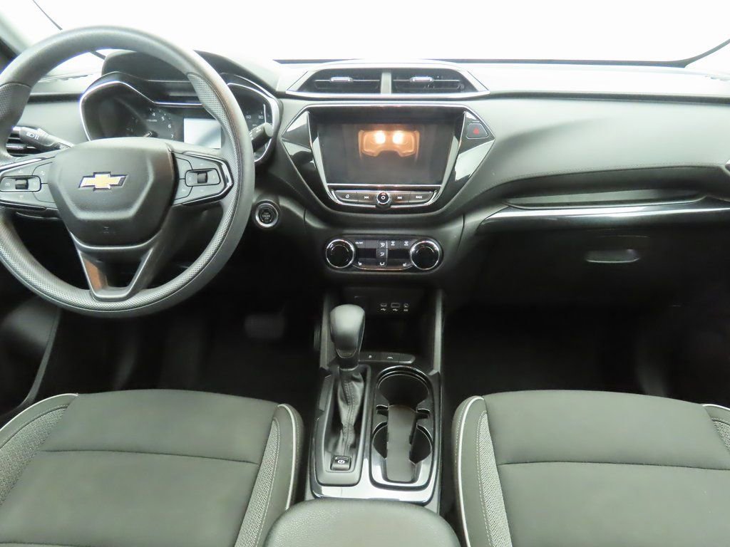 Used 2021 Chevrolet TrailBlazer LT w/ Convenience Package image 13