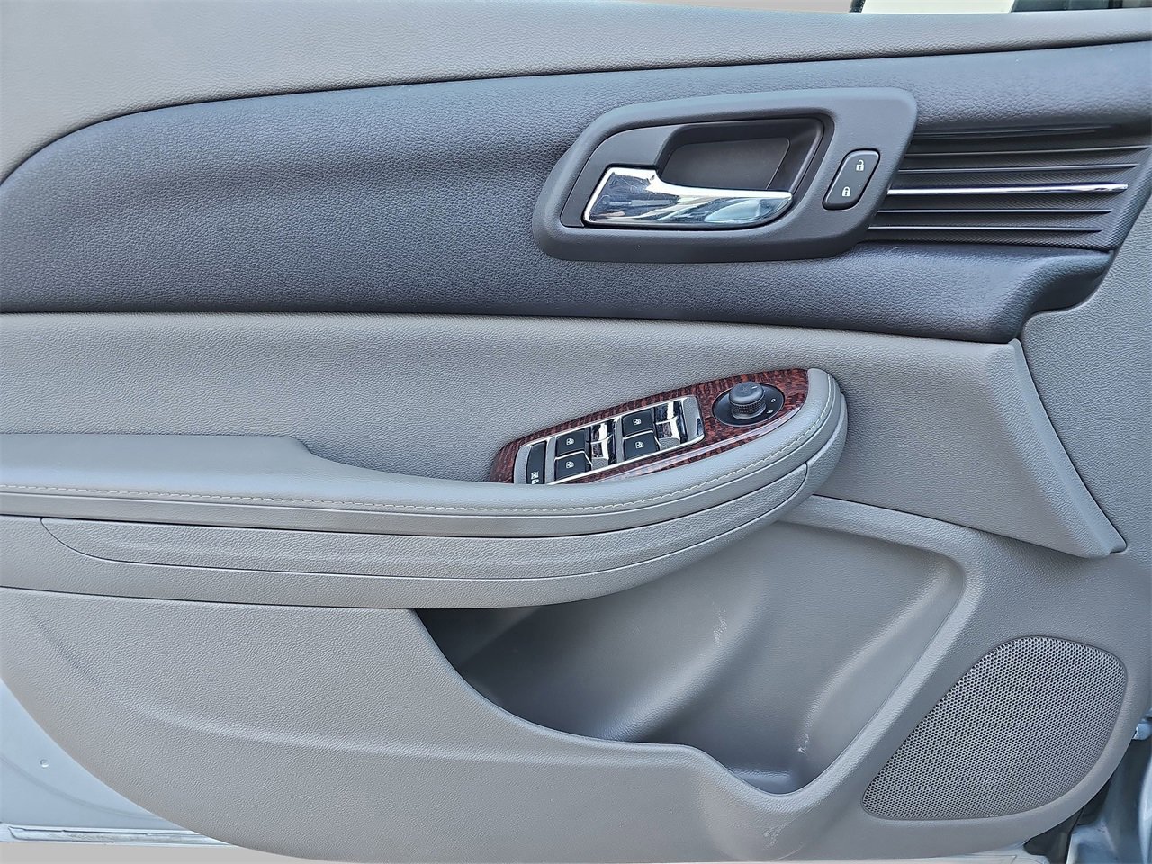 Used 2013 Chevrolet Malibu LT w/ Power Convenience Package image 25