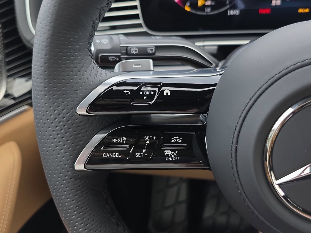 New 2026 Mercedes-Benz GLS 450 4MATIC image 22