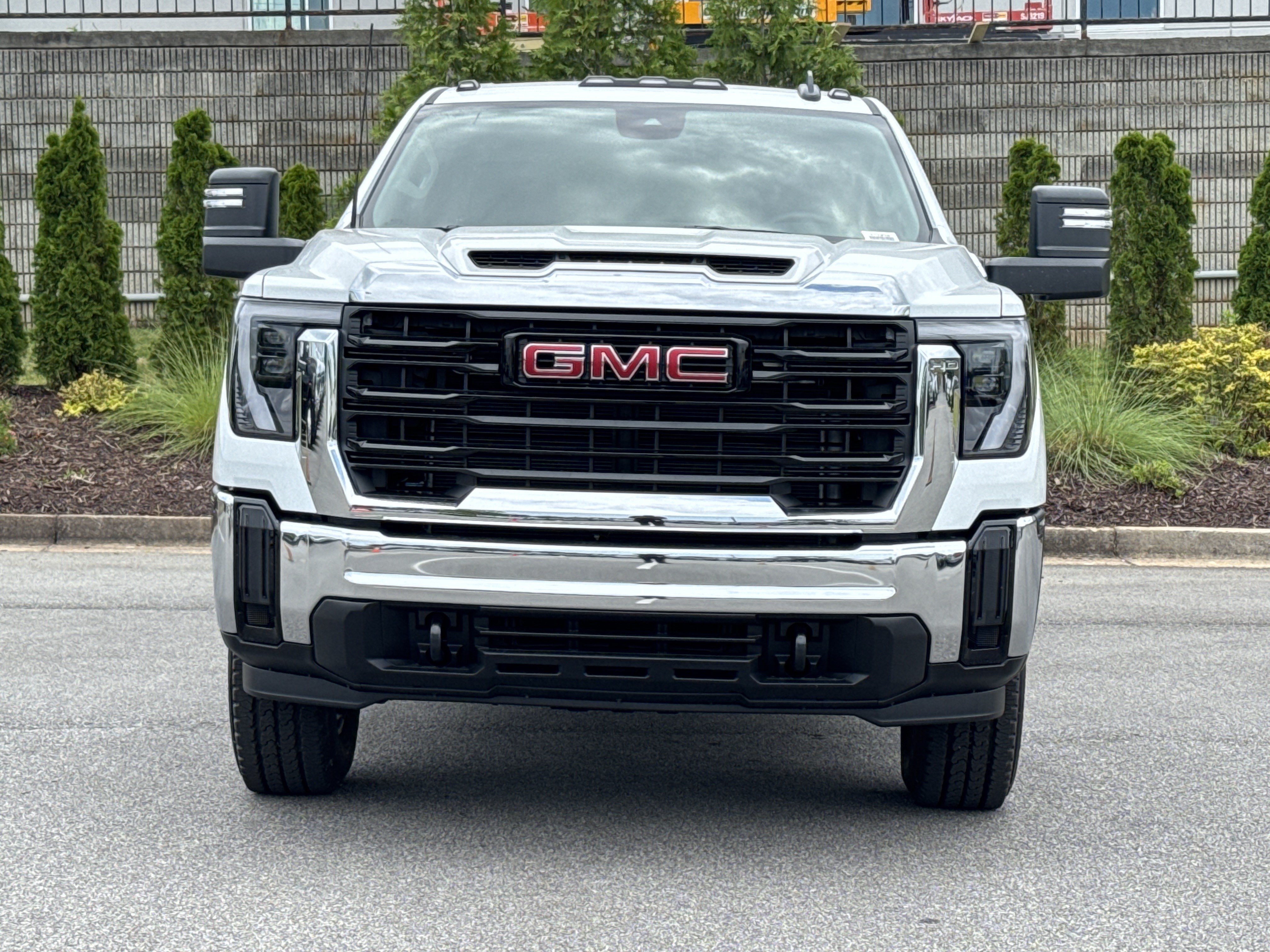 New 2026 GMC Sierra 2500 Pro w/ Convenience Package AWD/4WD image 3