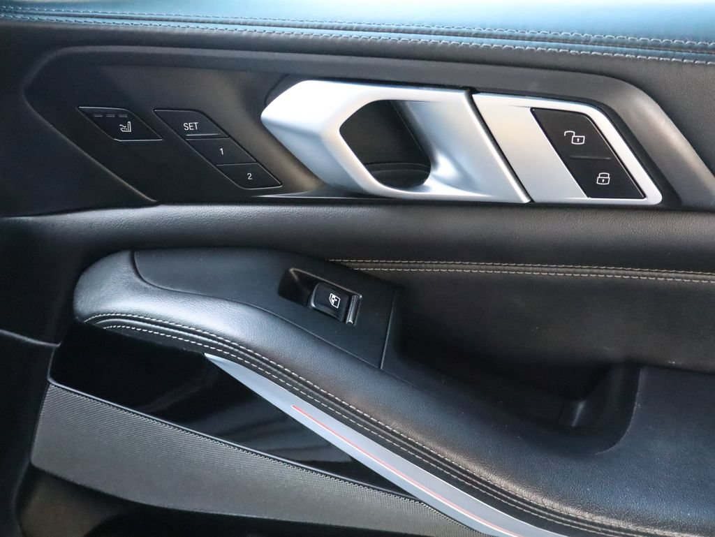 Used 2020 BMW X5 M50i w/ Executive Package AWD/4WD image 52