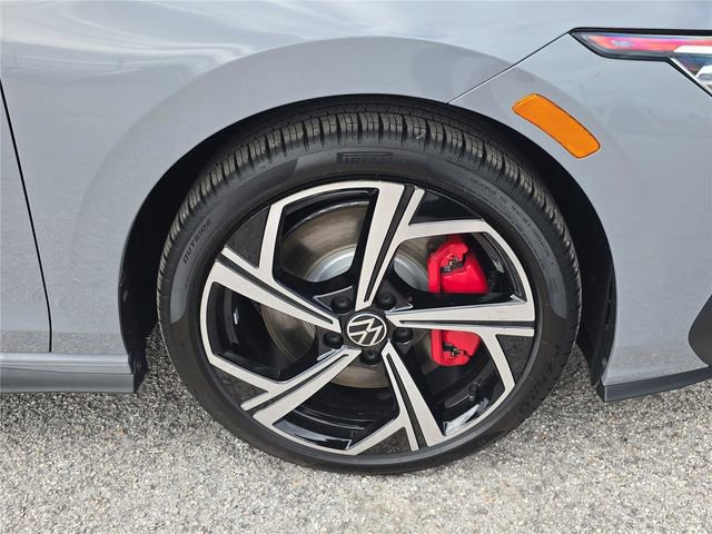 New 2026 Volkswagen GTI SE FWD image 4