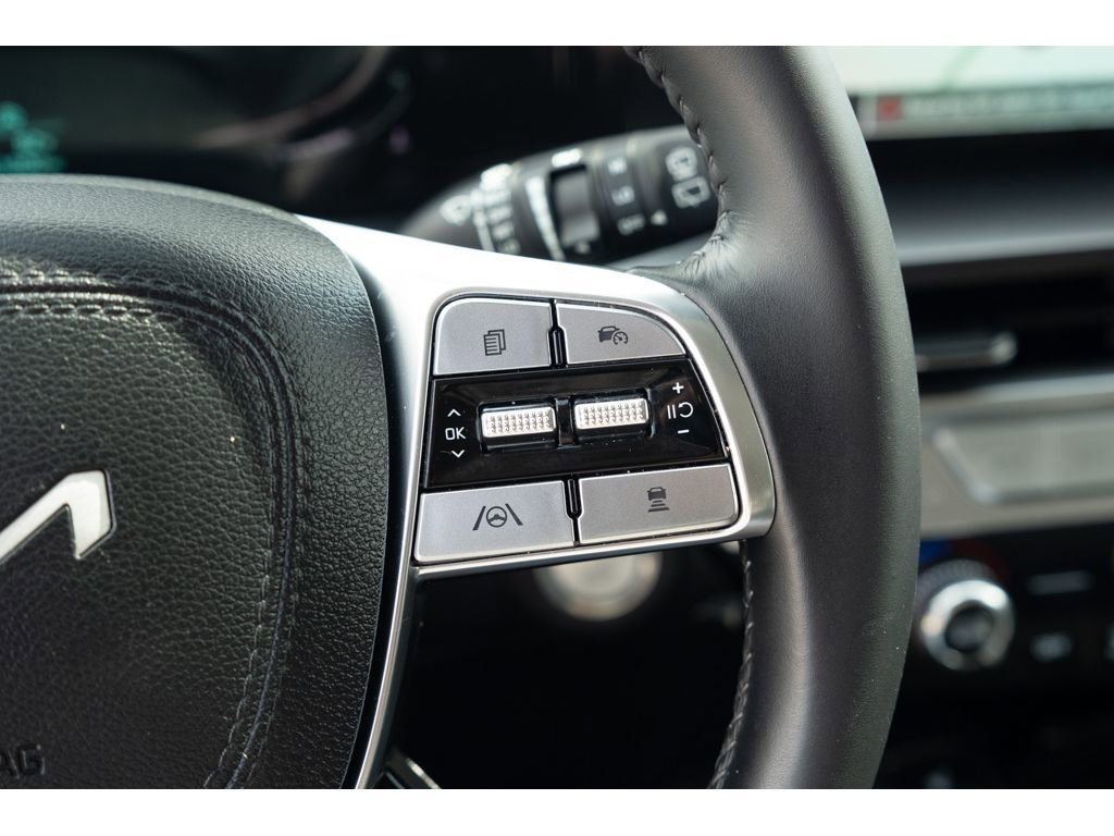 Used 2024 Kia Telluride S w/ S Sunroof Package image 19