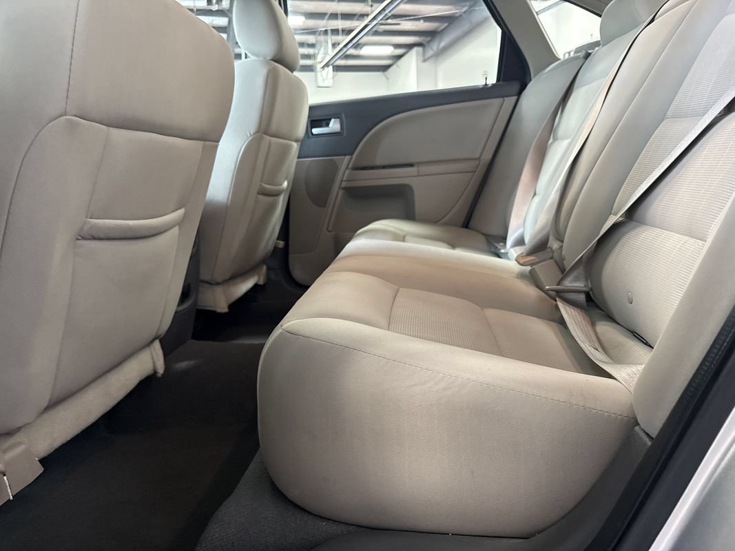 Used 2008 Mercury Sable AWD Sedan image 64