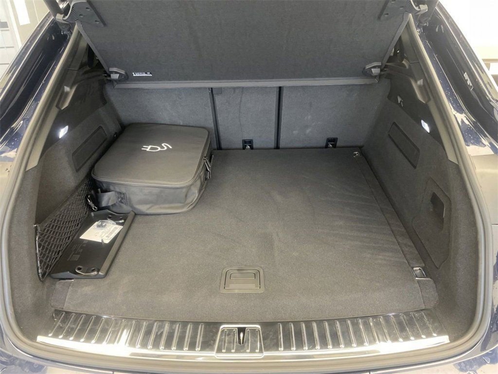 Certified 2025 Porsche Cayenne image 29