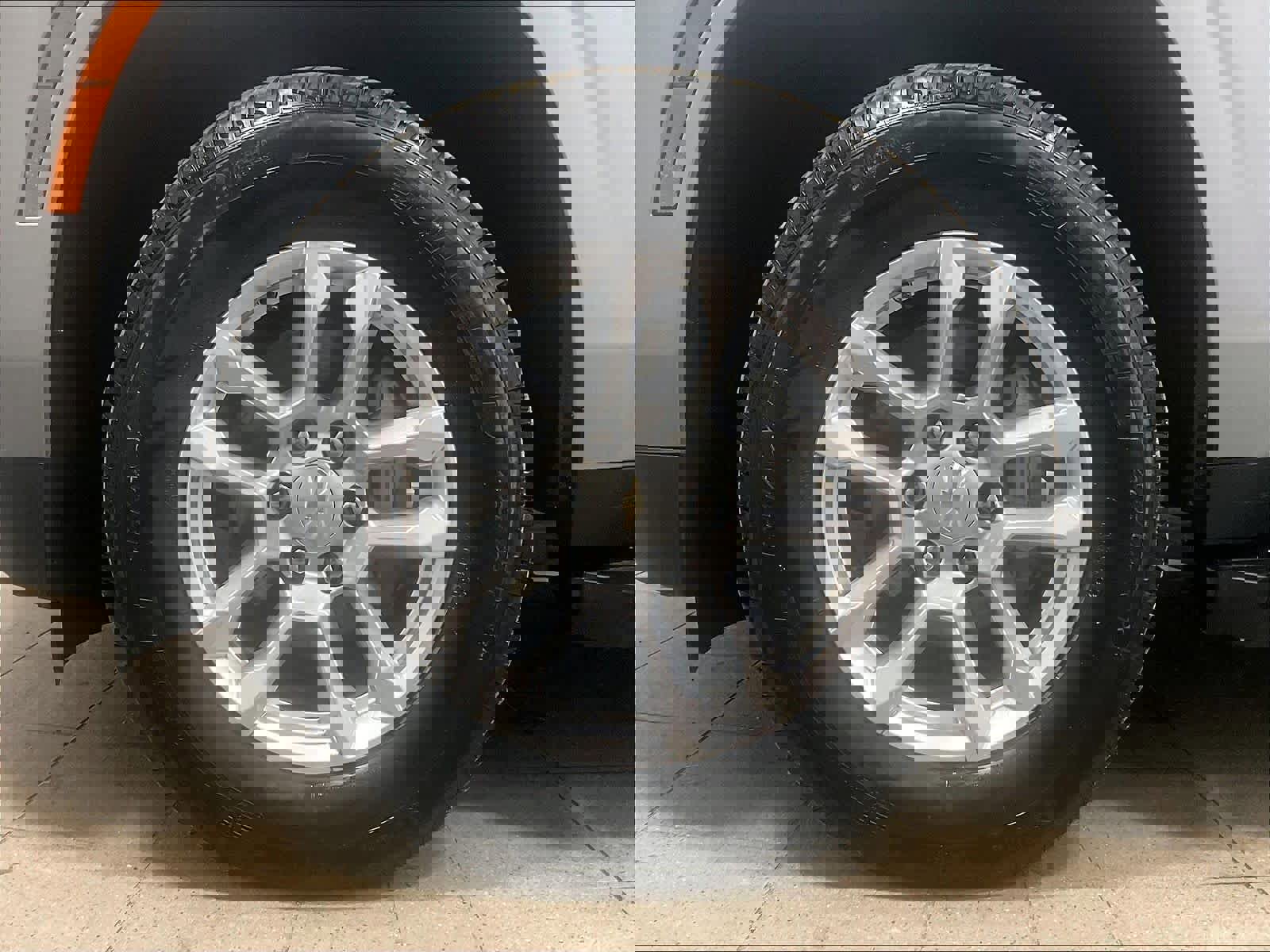 Used 2025 Chevrolet Tahoe LT image 7