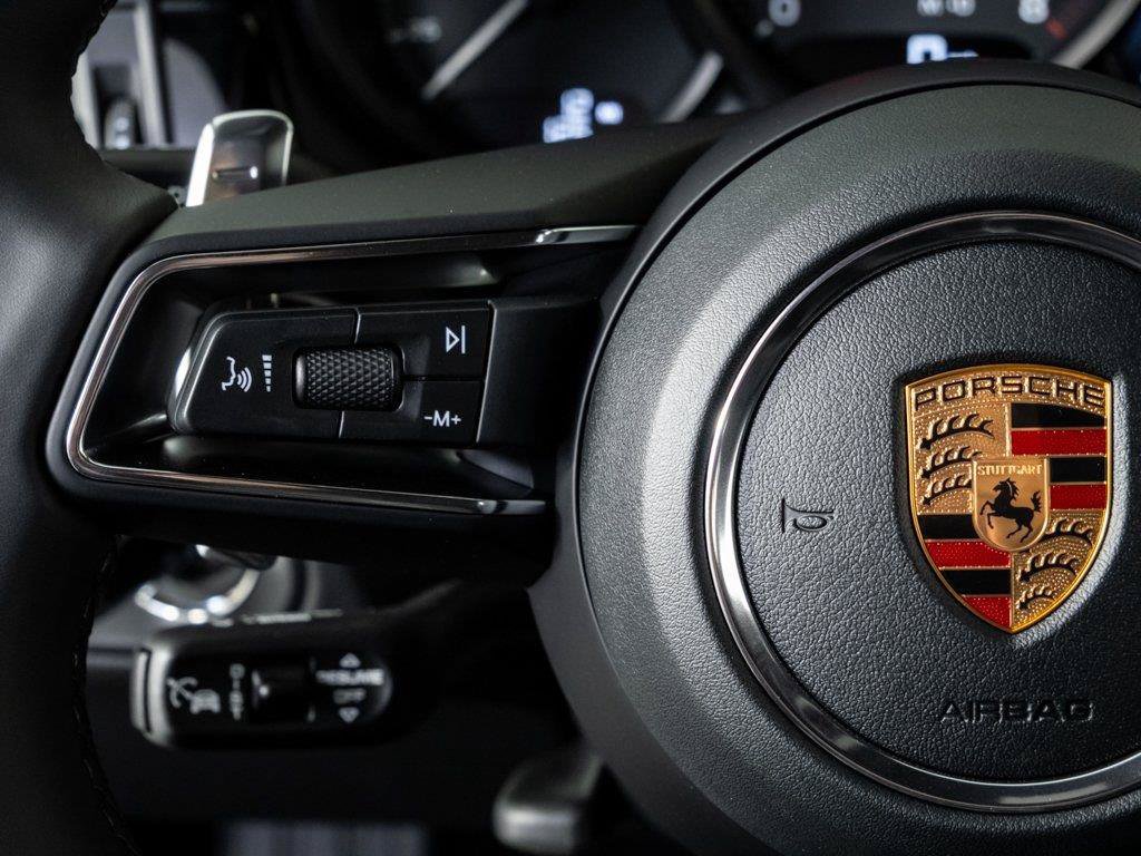 New 2026 Porsche Macan AWD/4WD image 10