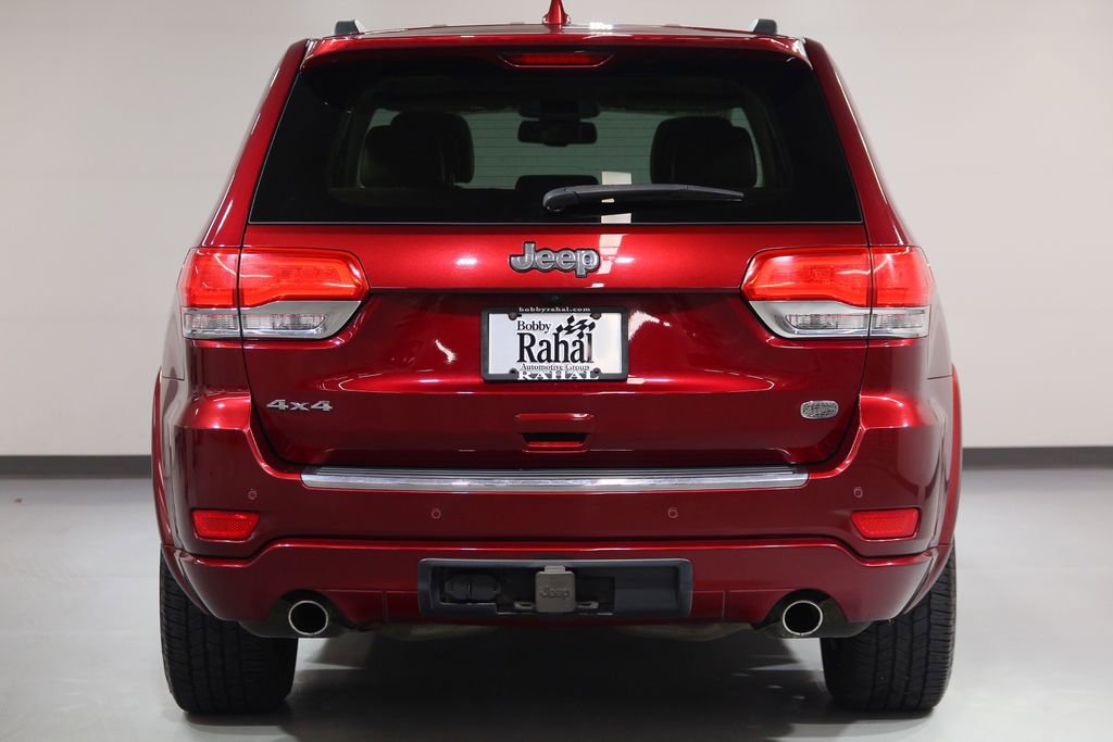 Used 2016 Jeep Grand Cherokee Overland AWD/4WD image 2