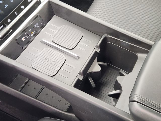 Used 2024 Hyundai Santa Fe SEL image 18