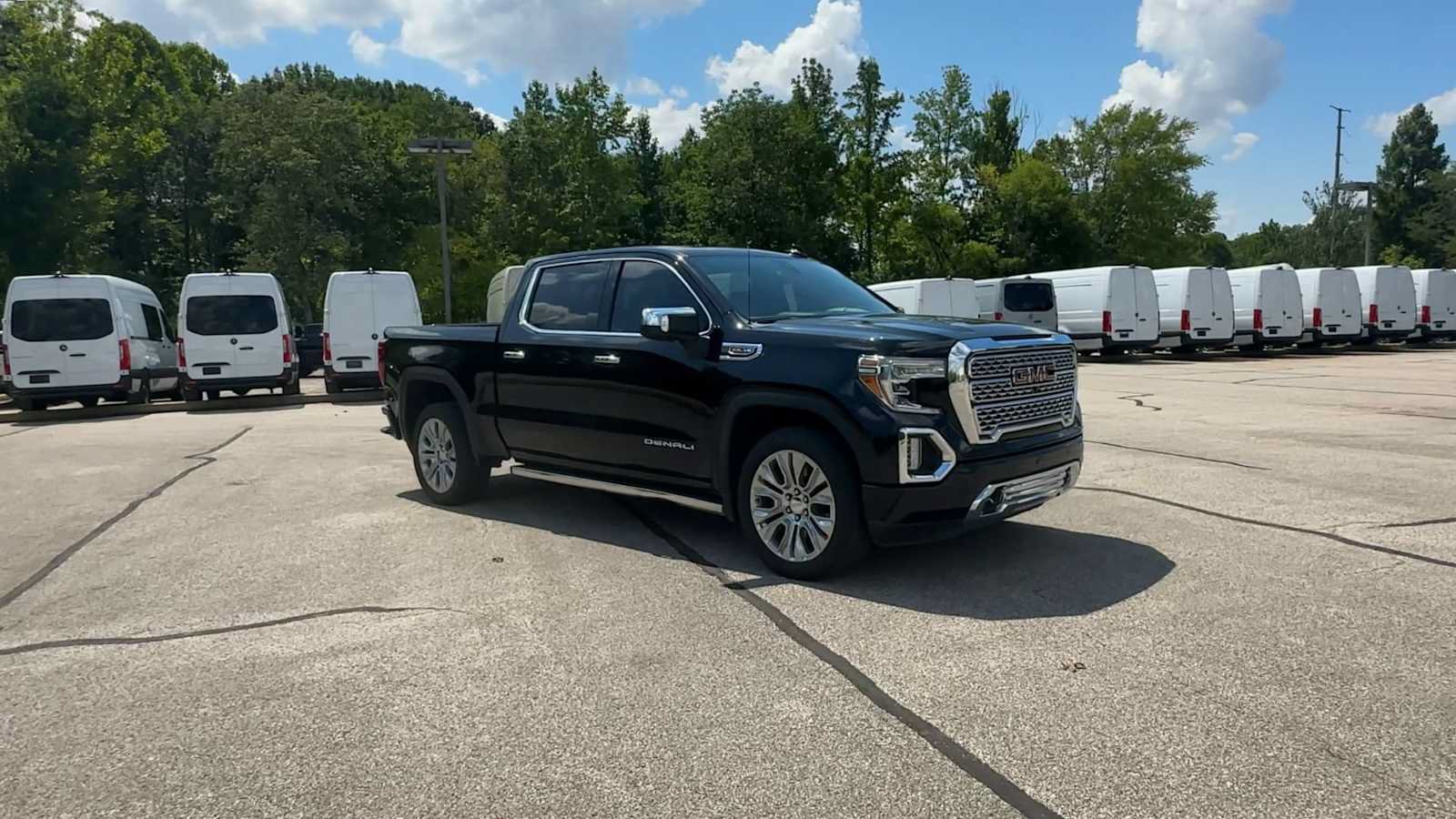 Certified 2021 GMC Sierra 1500 Denali w/ Denali Ultimate Package AWD/4WD image 2